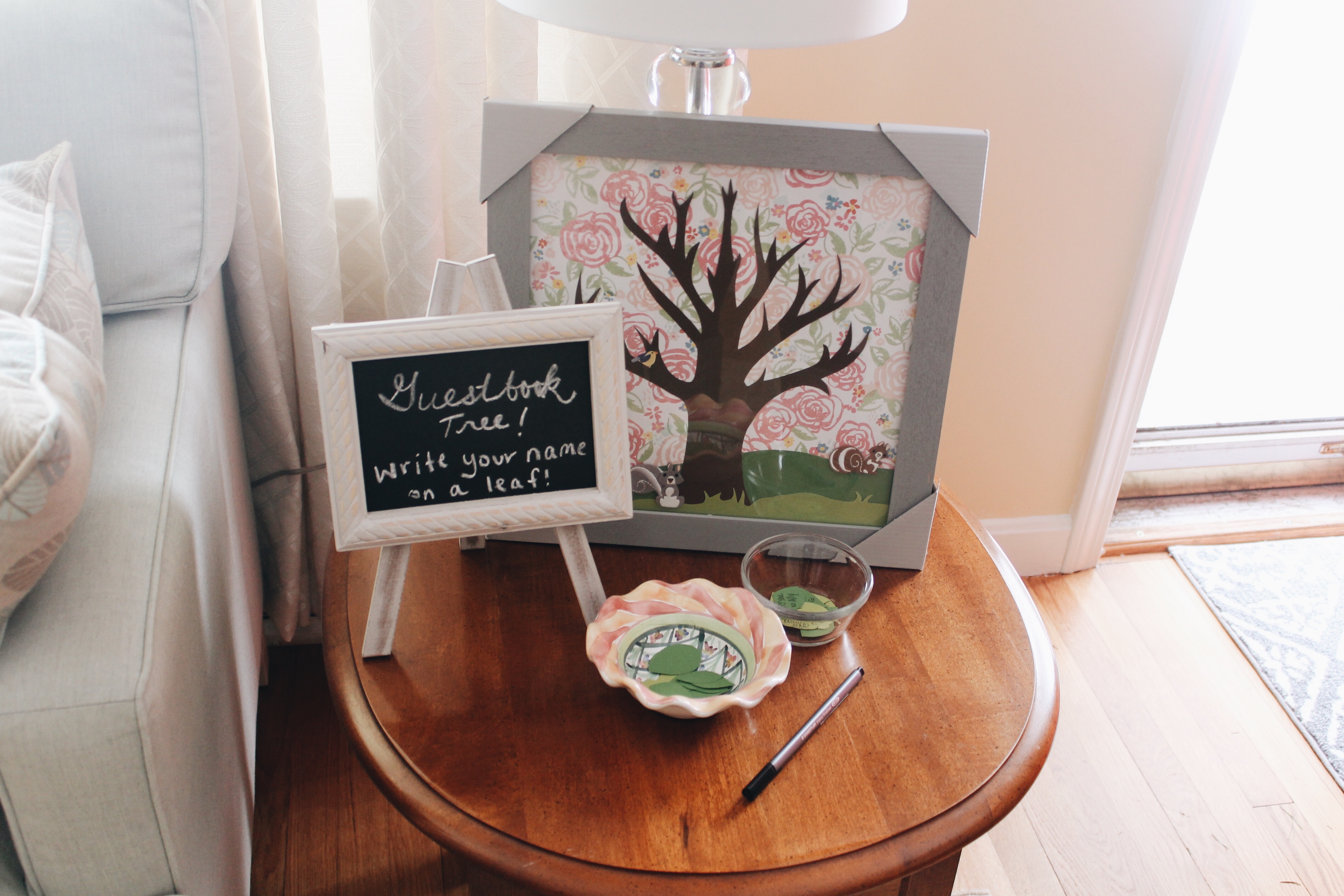 Cute baby shower wishing tree! Guests make a wish for baby and then hang it on the tree | Market Street Petite blog