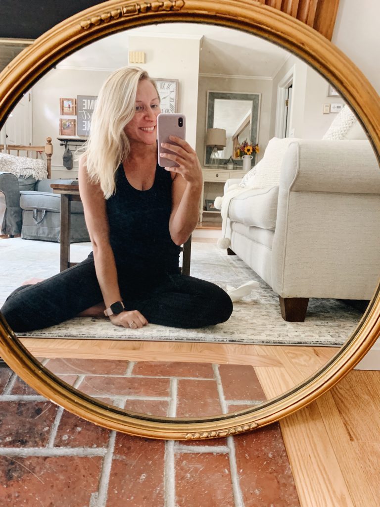 Thrift store find beautiful antique gold mirror | ourlittlehomestyle.com